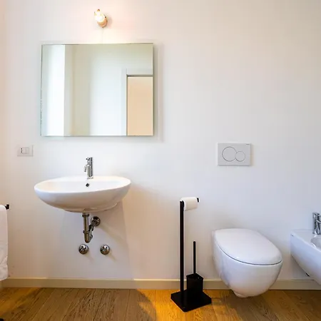 Zanelli Apartament *