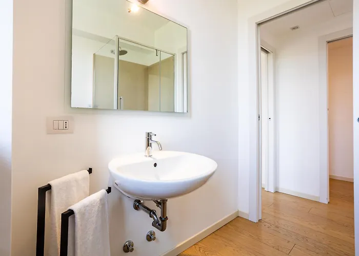 Zanelli Lejlighed Lerici